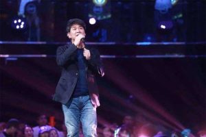 Read more about the article 周华健