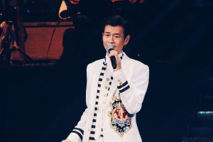 Read more about the article 郑少秋(1971-2016)所有专辑歌曲全合集[无损flac/10.3GB]百度云网盘下载