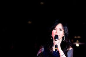 Read more about the article 黄莺莺所有专辑歌曲合集[无损flac/13.19GB][百度云][夸克]网盘下载