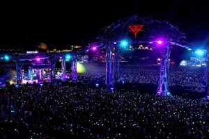 Read more about the article 中国敲击乐系列(6CD)合集[无损wav/3.71GB][百度云][夸克]网盘下载