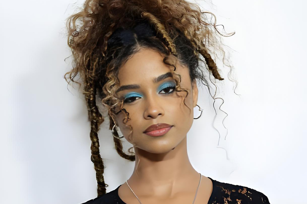 You are currently viewing 泰拉(Tyla)(2024-2025)所有专辑歌曲合集[无损flac/773MB][百度云][夸克]网盘下载