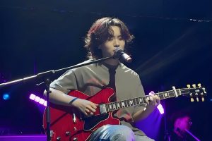 Read more about the article 周菲戈专辑歌曲合集[无损flac/1.10GB][百度云][夸克][城通]网盘下载